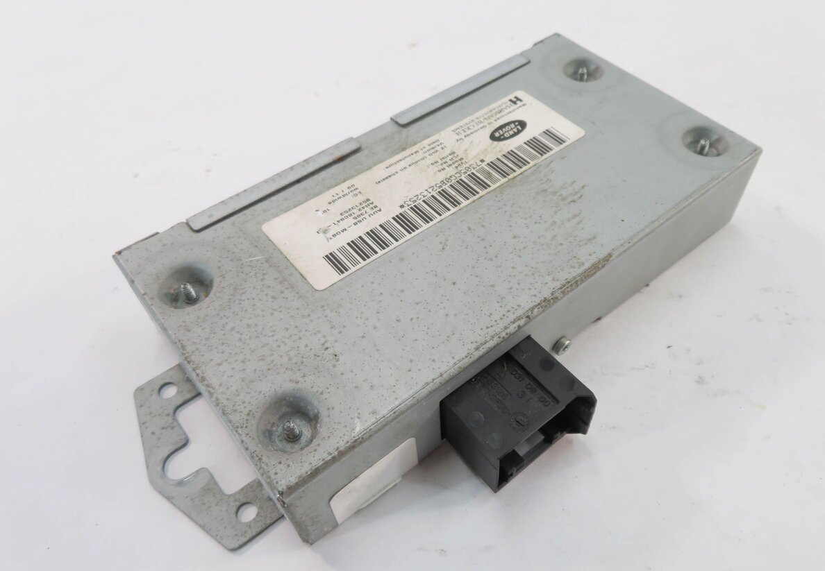 2011 RANGE ROVER SPORT (L320) RADIO STEREO USB i-POD INTERFACE CONTROL MODULE