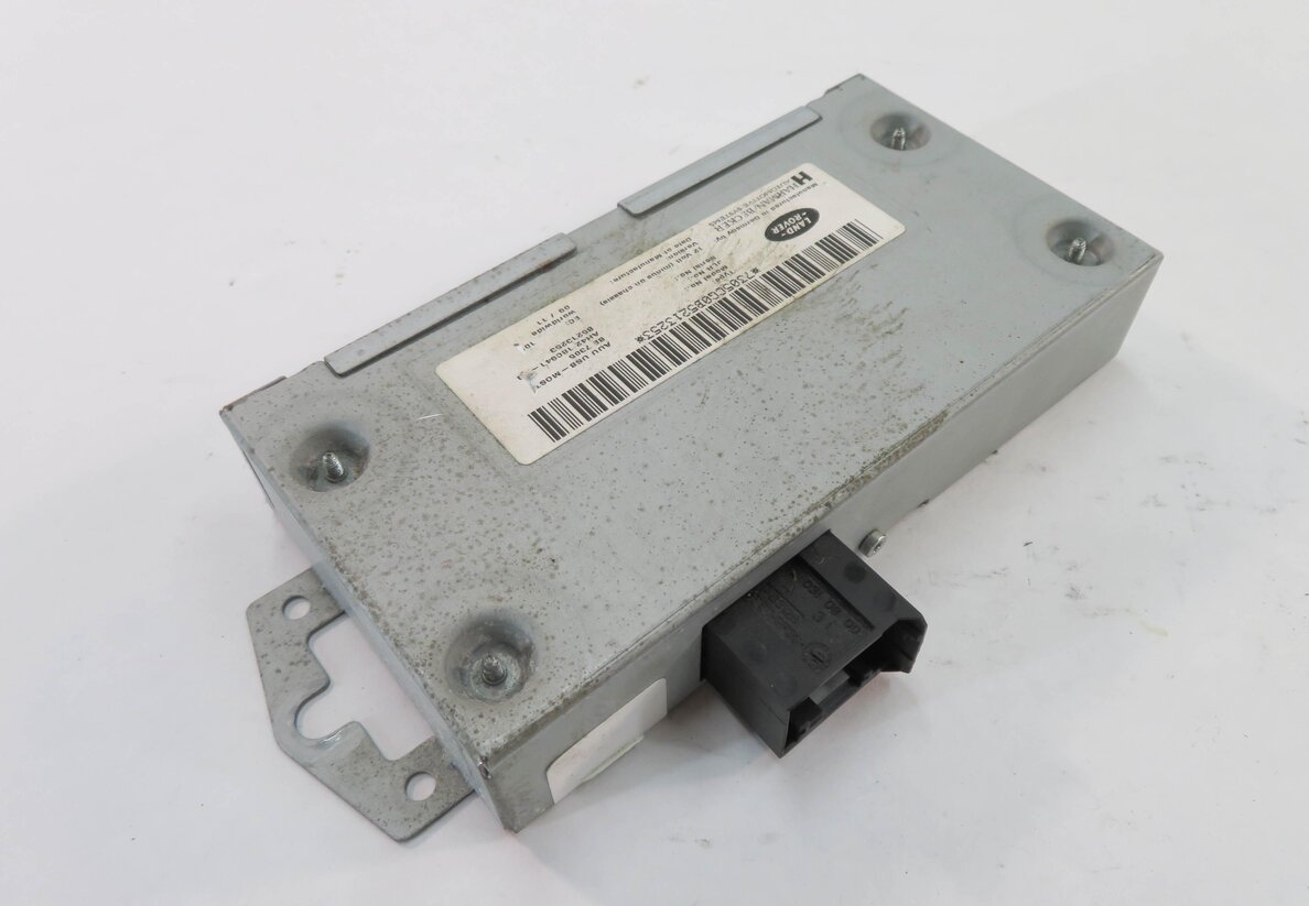 Thumbnail 2: 2011 RANGE ROVER SPORT (L320) RADIO STEREO USB i-POD INTERFACE CONTROL MODULE