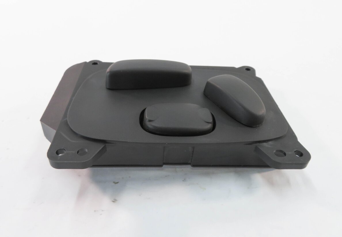 Thumbnail 4: 2011 RANGE ROVER SPORT (L320) RIGHT FRONT PASSENGER SEAT ADJUSTMENT SWITCH
