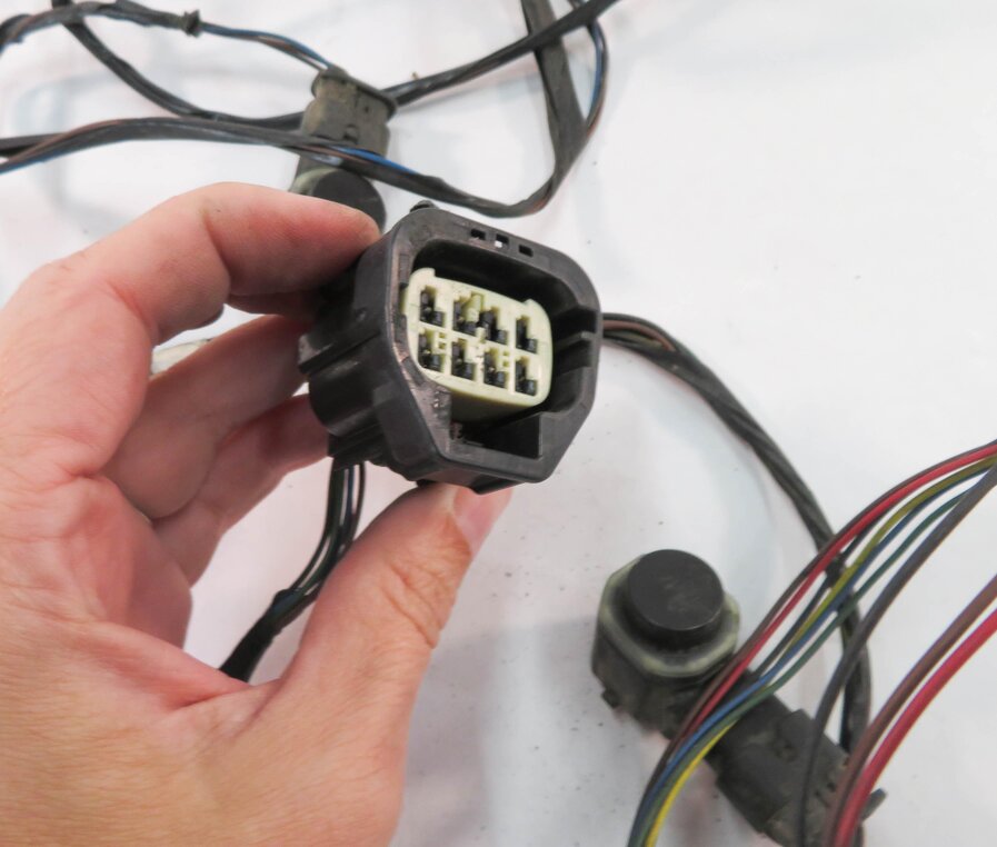 Thumbnail 5: 2011 RANGE ROVER SPORT (L320) REAR PDC PARK SENSOR SET w/ HARNESS (GRAY 907)