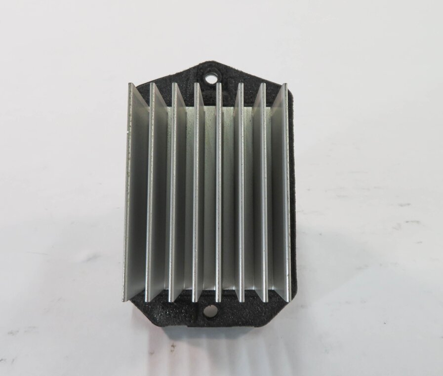 Thumbnail 2: 2011 RANGE ROVER SPORT (L320) FRONT HEATER A/C BLOWER FAN MOTOR SPEED RESISTOR