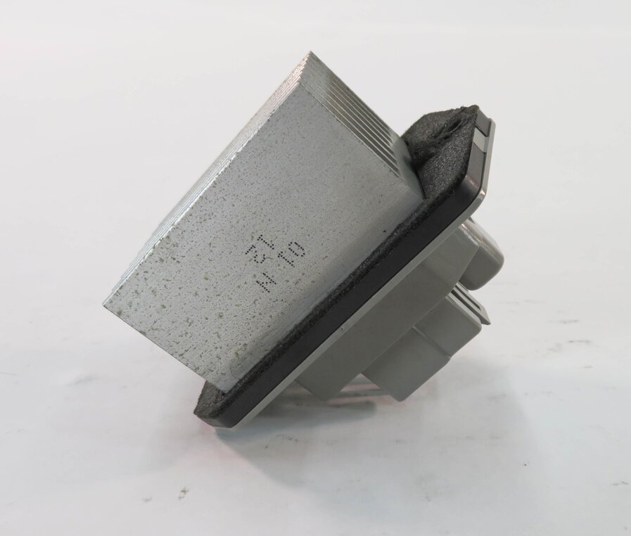 Thumbnail 3: 2011 RANGE ROVER SPORT (L320) FRONT HEATER A/C BLOWER FAN MOTOR SPEED RESISTOR