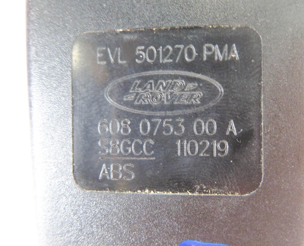 Thumbnail 10: 2011 RANGE ROVER SPORT (L320) REAR 2nd SECOND ROW SEAT CENTER SEATBELT RECEIVER