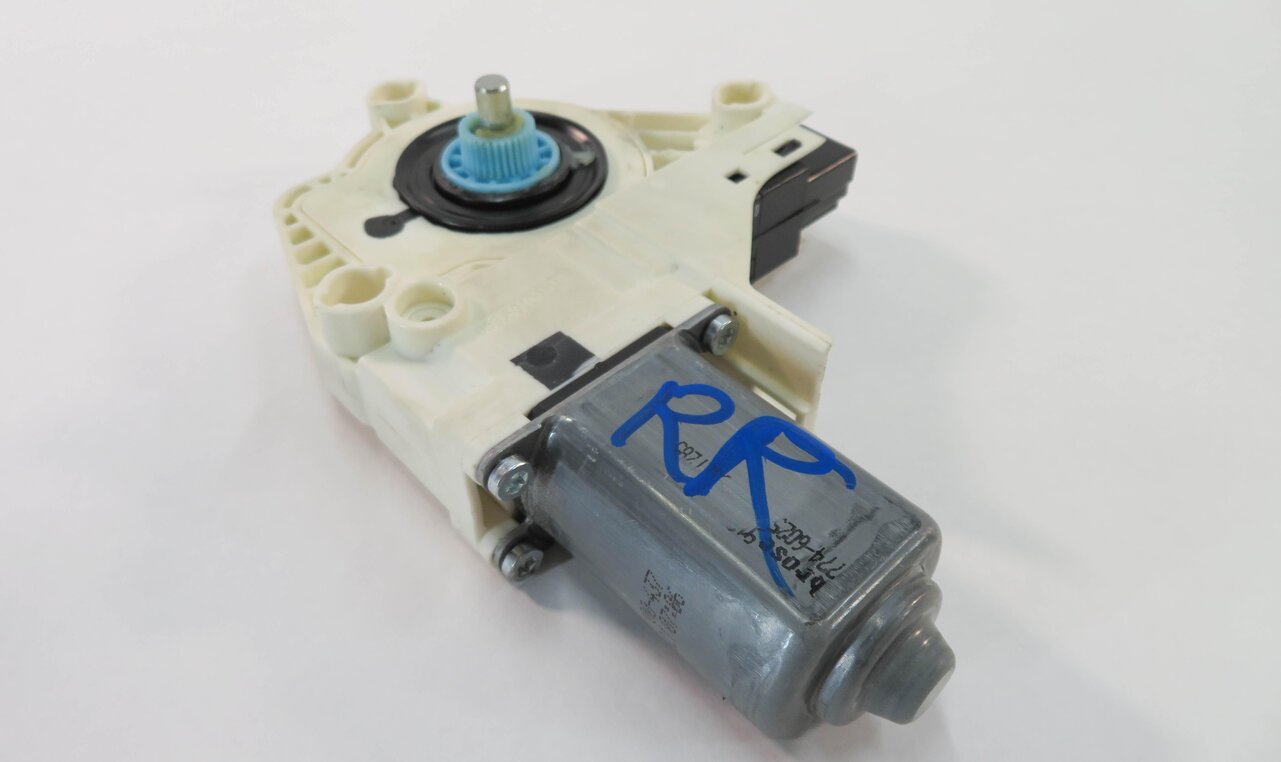 2010-2016 LR4 RANGE ROVER SPORT (L320) RIGHT SIDE REAR DOOR POWER WINDOW MOTOR
