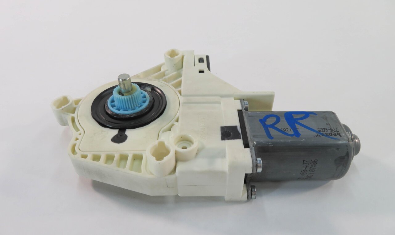 Thumbnail 5: 2010-2016 LR4 RANGE ROVER SPORT (L320) RIGHT SIDE REAR DOOR POWER WINDOW MOTOR