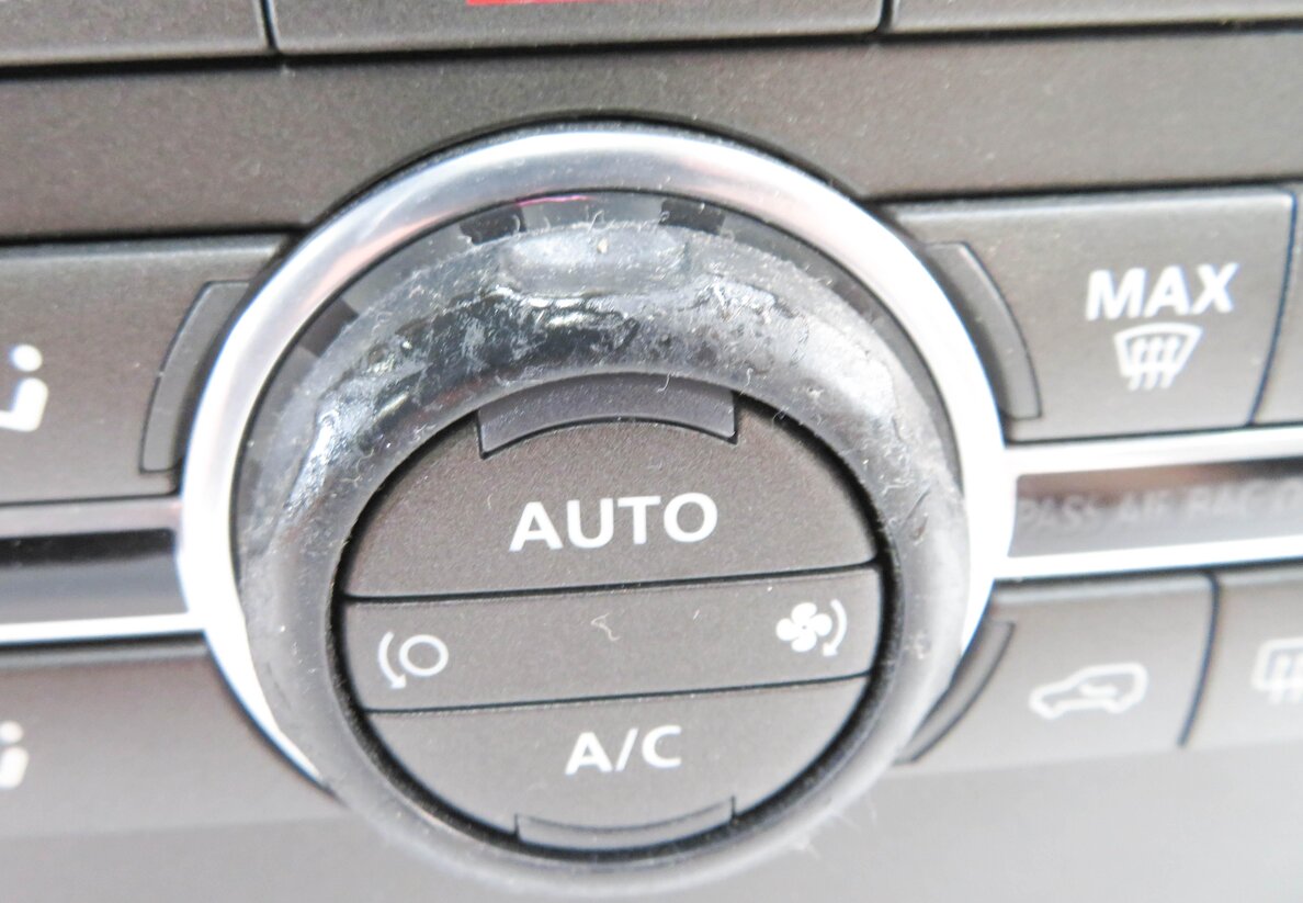 Thumbnail 12: 10-16 LR4 / RANGE ROVER SPORT (L320) FRONT HEATER A/C TEMPERATURE CONTROL PANEL