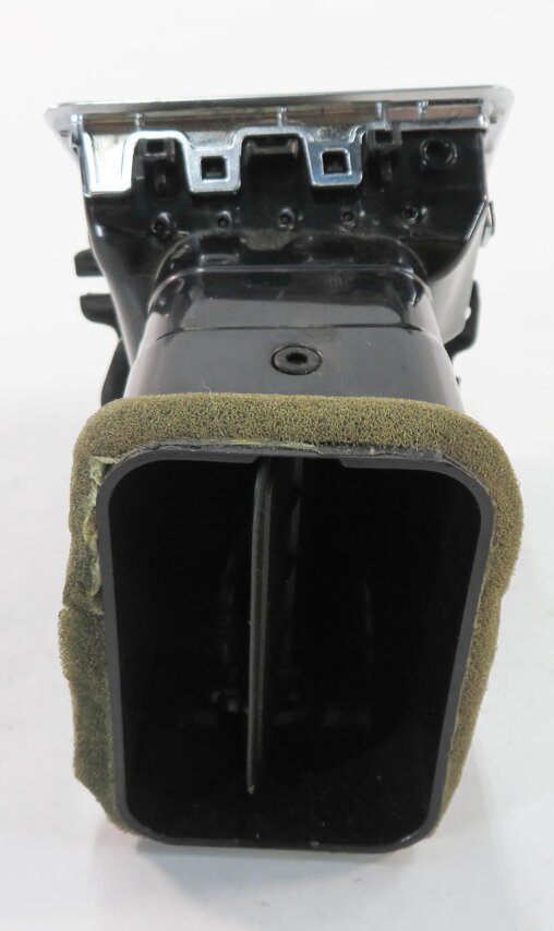 Thumbnail 4: 2011 RANGE ROVER SPORT (L320) RIGHT PASSENGER DASH HEATER A/C AIR VENT