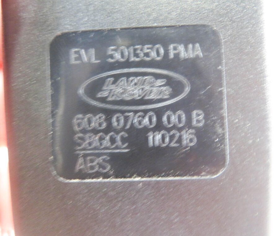 Thumbnail 9: 2011 RANGE ROVER SPORT (L320) LEFT REAR 2nd SECOND ROW SEATBELT BUCKLE RECEIVER