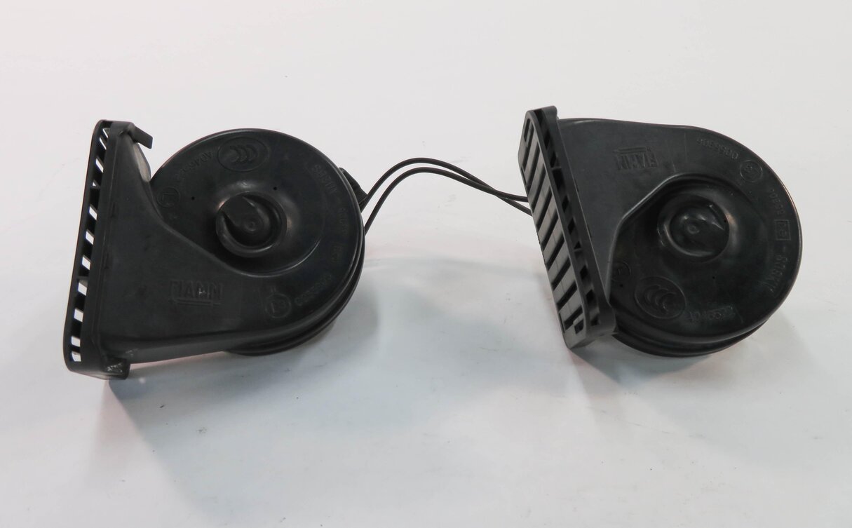 Thumbnail 2: 2010-2016 LR4 RANGE ROVER SPORT (L320) HIGH & LOW TONE SAFETY HORN SET-2