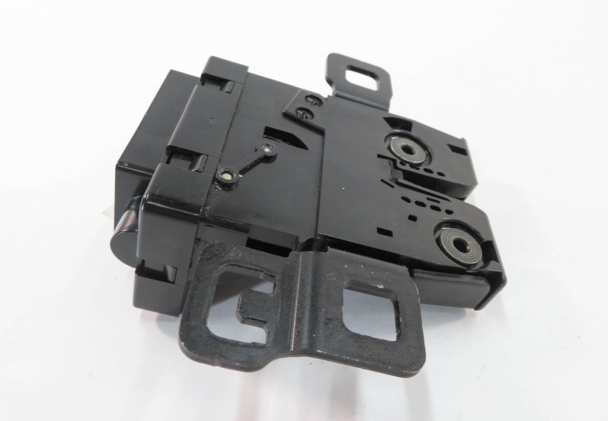 Thumbnail 9: 2011 RANGE ROVER SPORT (L320) REAR UPPER TRUNK LOCK LATCH ACTUATOR