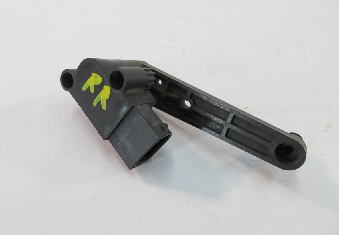 2011 RANGE ROVER SPORT (L320) RIGHT REAR SUSPENSION HEIGHT LEVEL SENSOR
