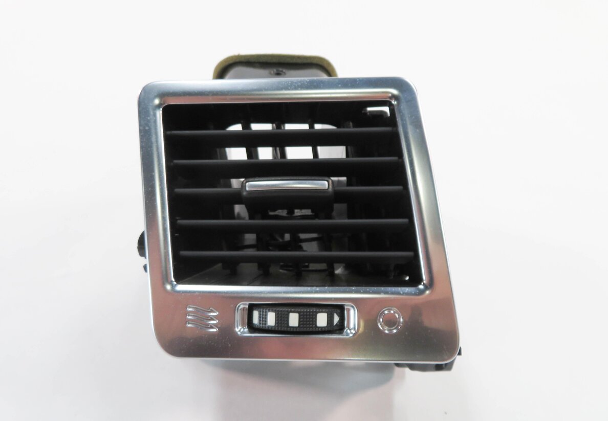 Thumbnail 2: 2011 RANGE ROVER SPORT (L320) LEFT DRIVER DASH HEATER A/C AIR VENT