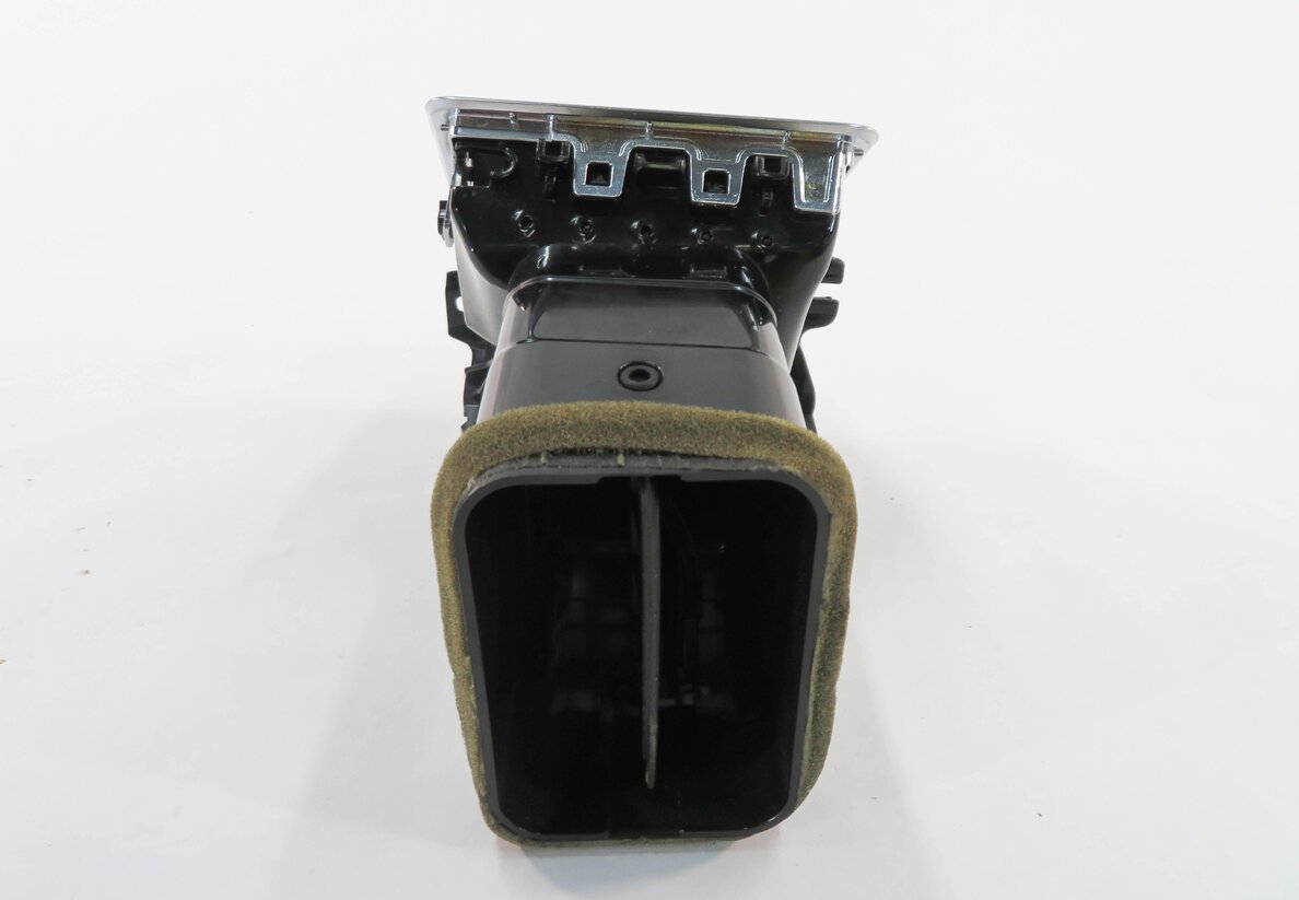 Thumbnail 4: 2011 RANGE ROVER SPORT (L320) LEFT DRIVER DASH HEATER A/C AIR VENT