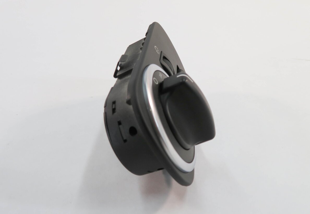 Thumbnail 5: 2011 RANGE ROVER SPORT (L320) HEADLIGHT SWITCH