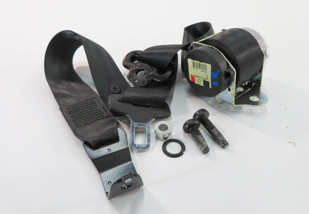 2011 RANGE ROVER SPORT (L320) LEFT REAR 2nd SECOND ROW SEATBELT RETRACTOR BLACK