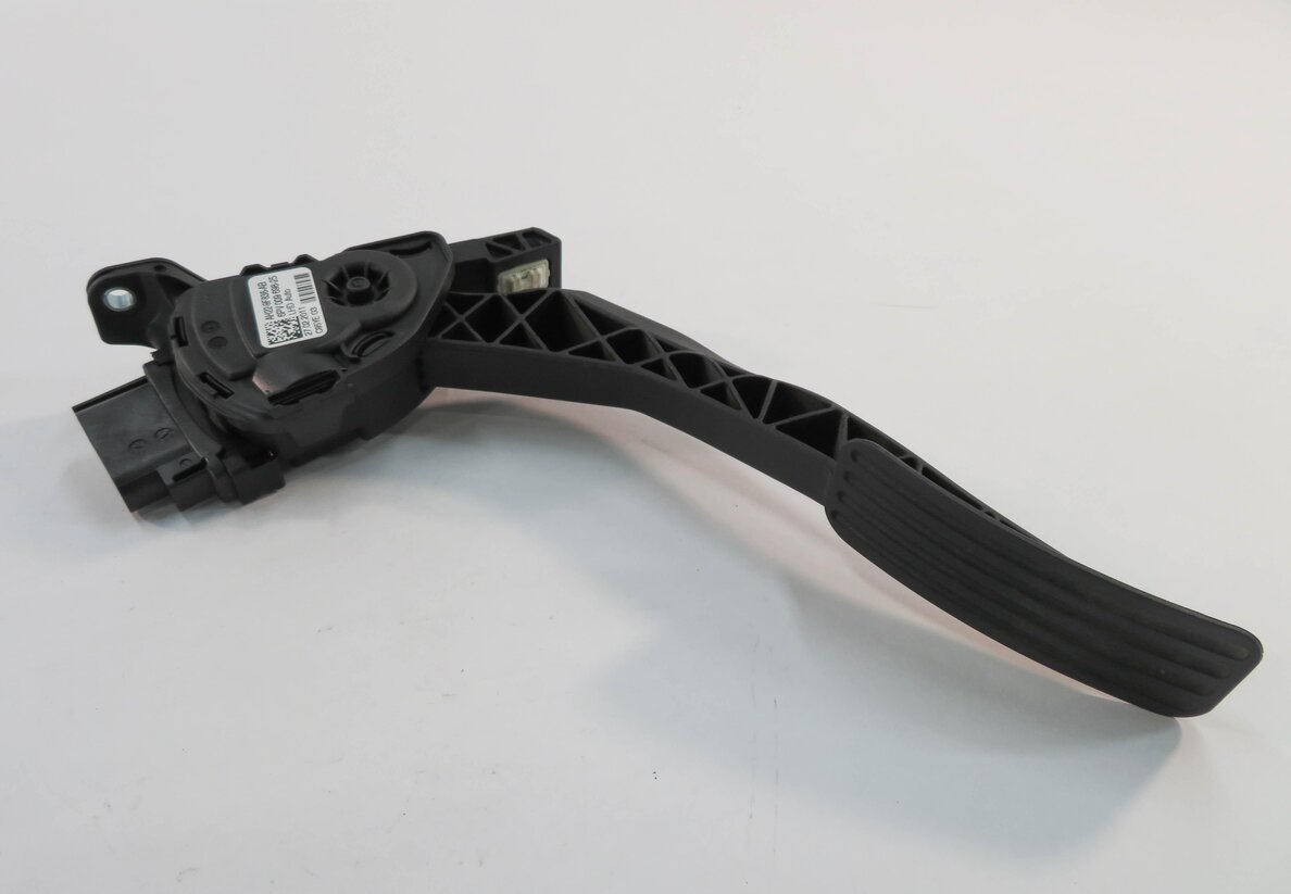 2011 RANGE ROVER SPORT (L320) GAS PEDAL FUEL THROTTLE ACCELERATOR PEDAL