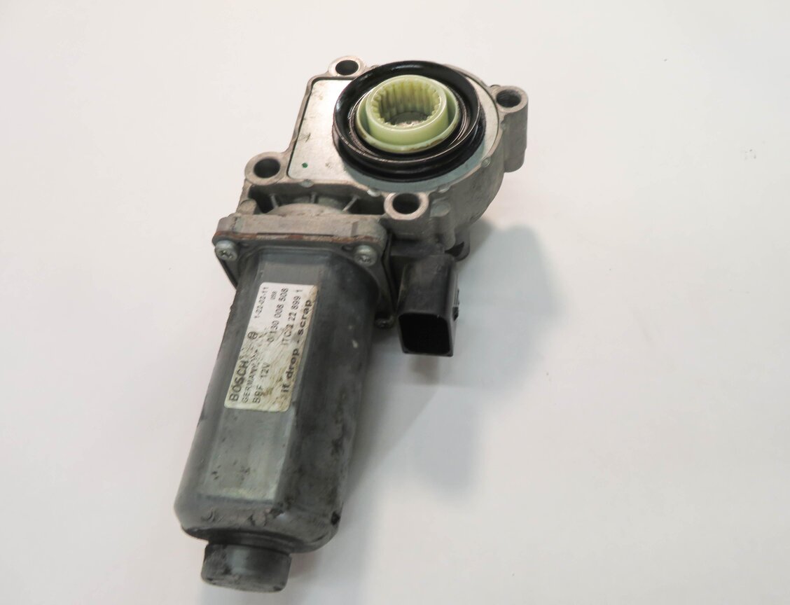 Thumbnail 3: 05-16 LR3 LR4 / RANGE ROVER SPORT (L320 L322) TRANSFER CASE ELECTRIC SHIFT MOTOR