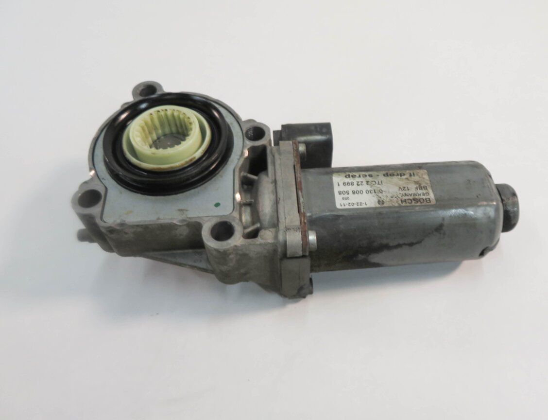 Thumbnail 5: 05-16 LR3 LR4 / RANGE ROVER SPORT (L320 L322) TRANSFER CASE ELECTRIC SHIFT MOTOR