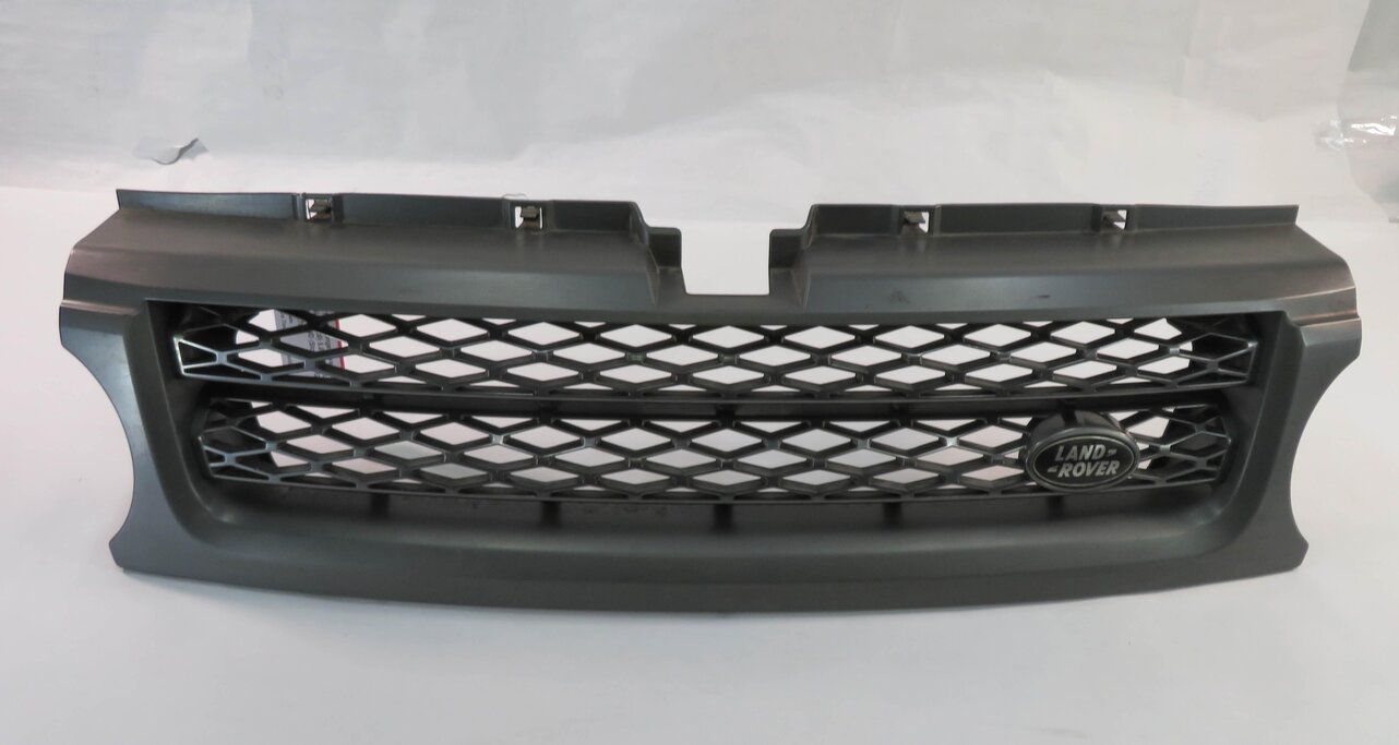 Thumbnail 2: 2010-2011 RANGE ROVER SPORT (L320) FRONT UPPER HOOD AIR VENT GRILLE
