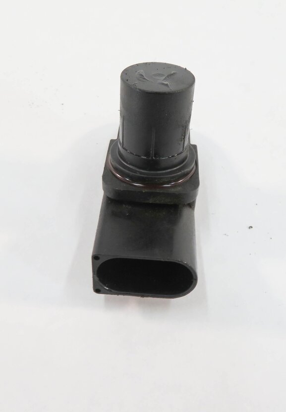 Thumbnail 2: 2011 BMW 335i (E90) 3.0L M57Y DIESEL ENGINE - CAMSHAFT CAM POSITION ANGLE SENSOR