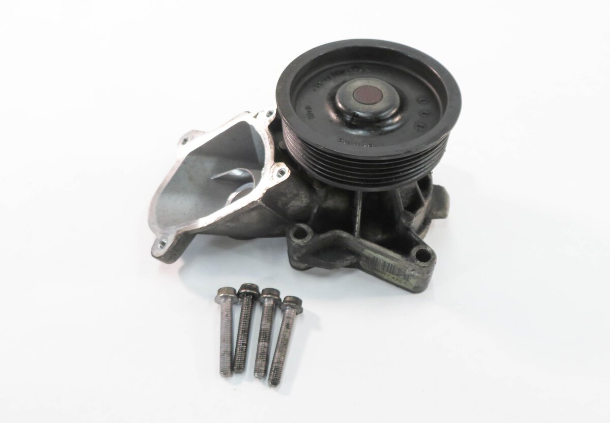 2009-2013 BMW 335D X5 (E90 E70) 3.0L M57Y DIESEL ENGINE - MECHANICAL WATER PUMP