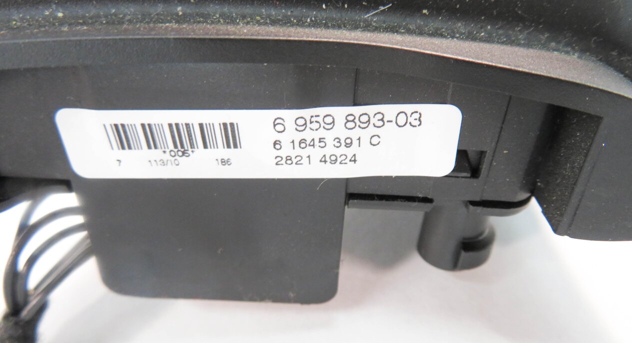Thumbnail 9: 2011 BMW 335i (E90) STEERING SWITCH BUTTON SET-2