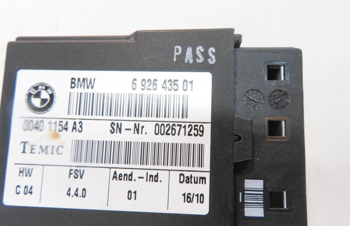 Thumbnail 6: 2007-2010 BMW 328i 335i M3 X5 Z4 (E87 E70 E71 E90 E89) FRONT SEAT MODULE w/o MEM