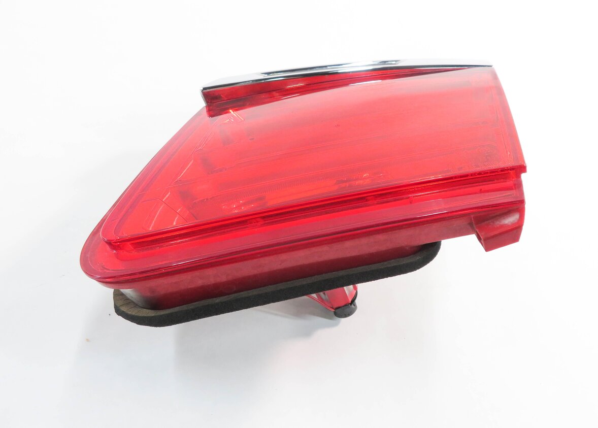 Thumbnail 5: 09-12 BMW 740i 750i 760i B7 (F01) RIGHT SIDE REAR TRUNK LID TAILLIGHT LIGHT LAMP