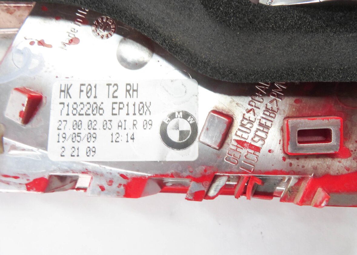 Thumbnail 7: 09-12 BMW 740i 750i 760i B7 (F01) RIGHT SIDE REAR TRUNK LID TAILLIGHT LIGHT LAMP