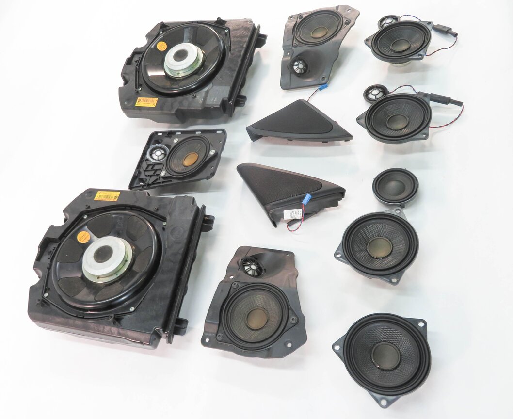 Thumbnail 2: 2009 BMW 750i (F01) RADIO STEREO MEDIA AUDIO SUBWOOFER TWEETER SPEAKER SET-14
