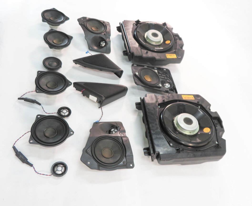 Thumbnail 3: 2009 BMW 750i (F01) RADIO STEREO MEDIA AUDIO SUBWOOFER TWEETER SPEAKER SET-14