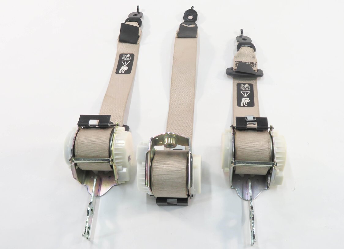 Thumbnail 5: 2009 BMW 750i (F01) REAR SEAT SEATBELT RETRACTOR SET-3 (OYSTER)