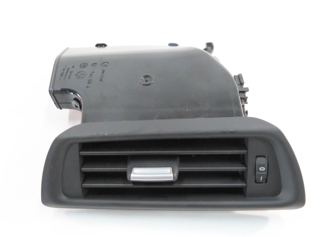 2009 BMW 750i (F01) RIGHT PASSENGER REAR PILLAR HEATER A/C AIR VENT