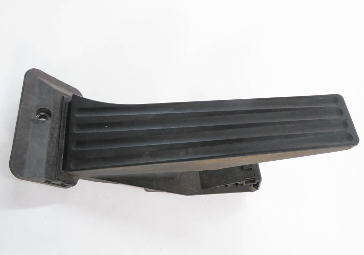 Thumbnail 4: 2009 BMW 750i (F01) GAS PEDAL FUEL THROTTLE ACCELERATOR PEDAL