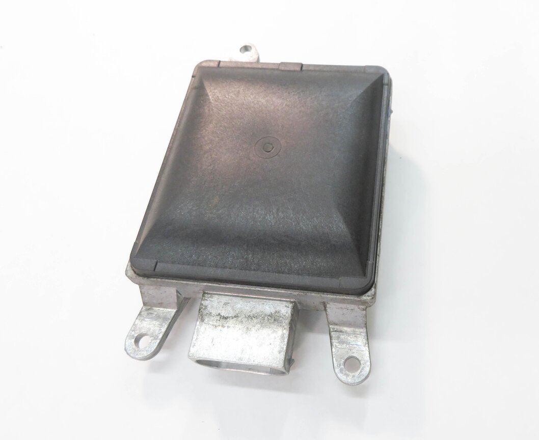 Thumbnail 2: 2009 BMW 750i (F01) LEFT REAR LANE DEPARTURE WARNING SENSOR MODULE (SLAVE)