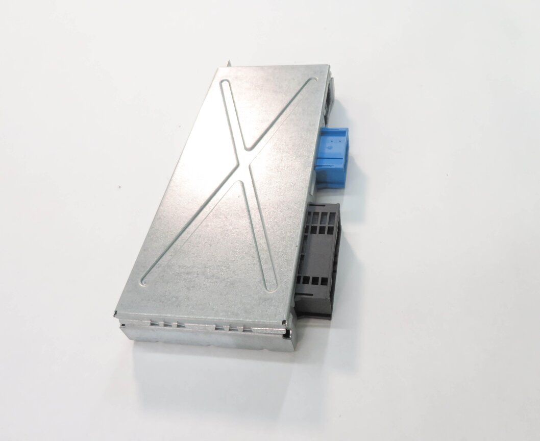 Thumbnail 2: 2009-2011 BMW 528i 535i 550i 740i 750i 760i B7 (F01 F10) CENTRAL GATEWAY MODULE