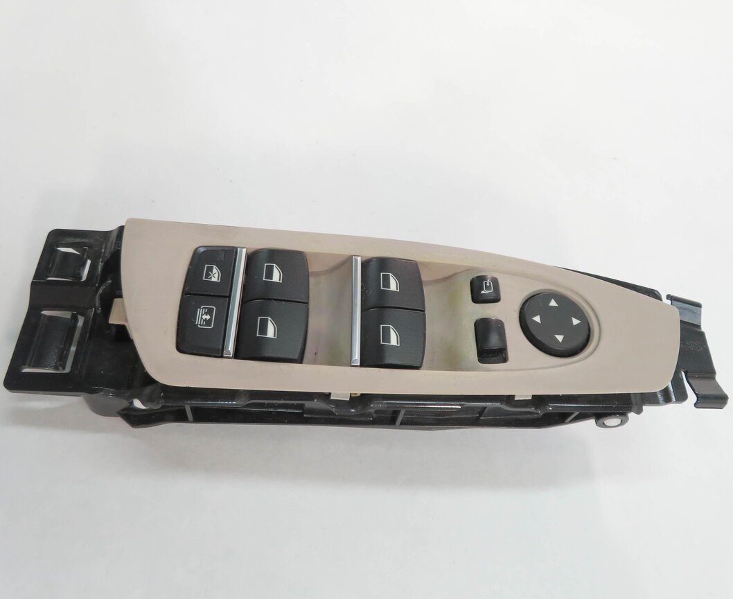 Thumbnail 3: 09-15 BMW 740i 750i 760i B7 (F01) DRIVER WINDOW SWITCH w/ SHADE P-FOLD (OYSTER)