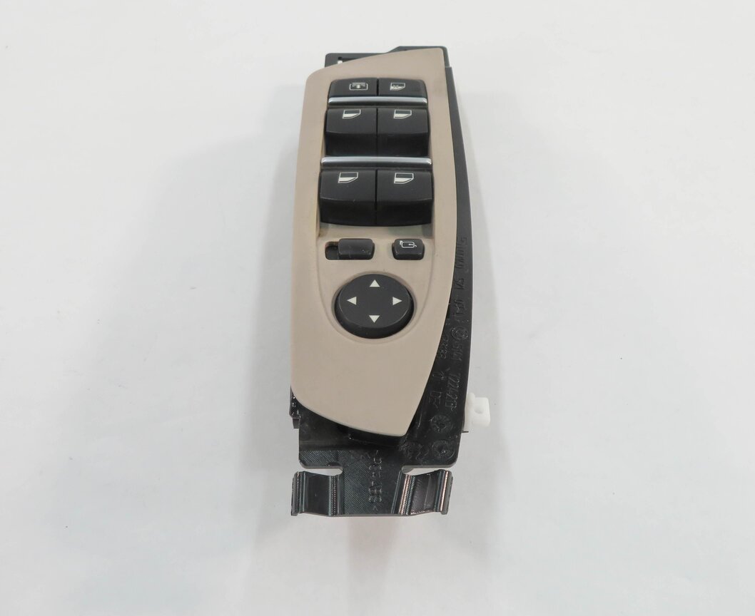 Thumbnail 4: 09-15 BMW 740i 750i 760i B7 (F01) DRIVER WINDOW SWITCH w/ SHADE P-FOLD (OYSTER)