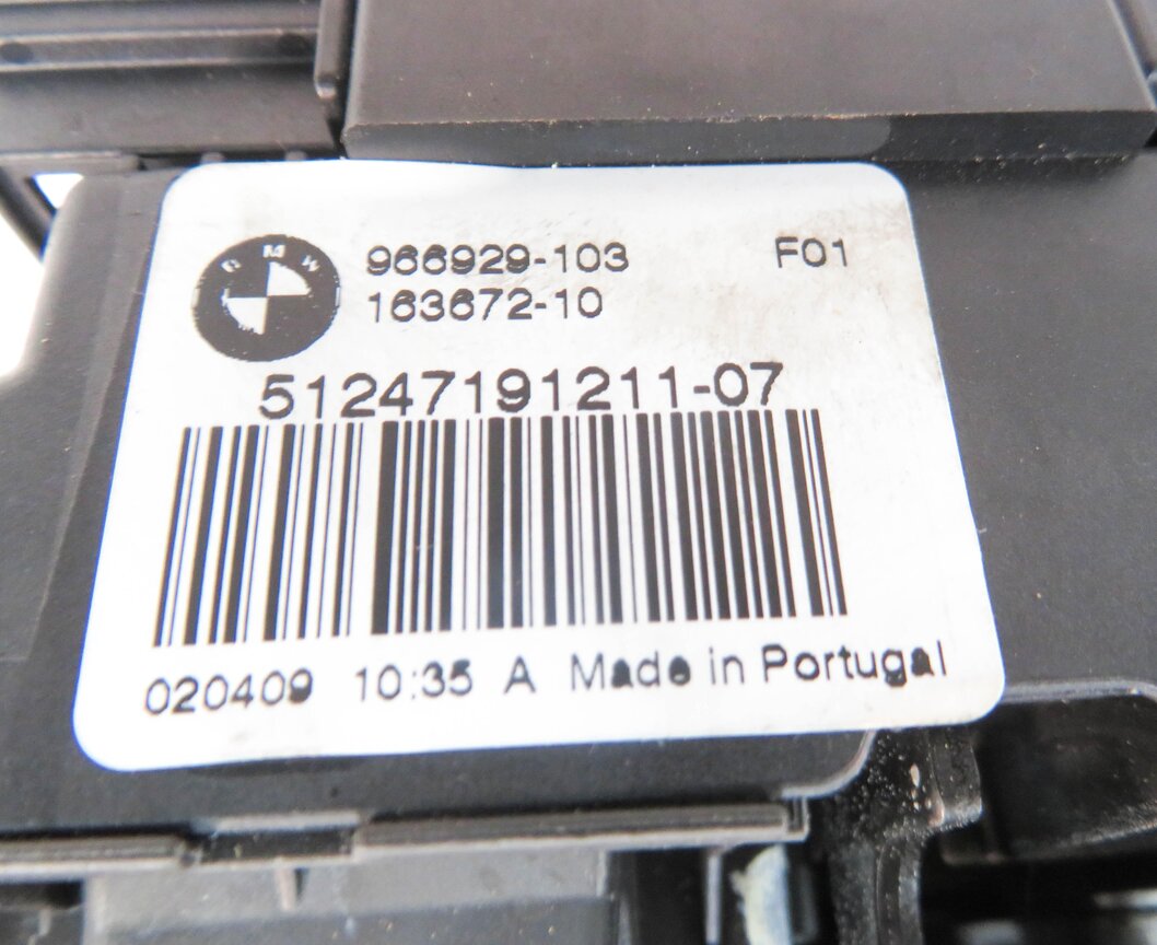 Thumbnail 6: 2009 BMW 750i (F01) REAR TRUNK LOCK LATCH ACTUATOR w/ CABLE