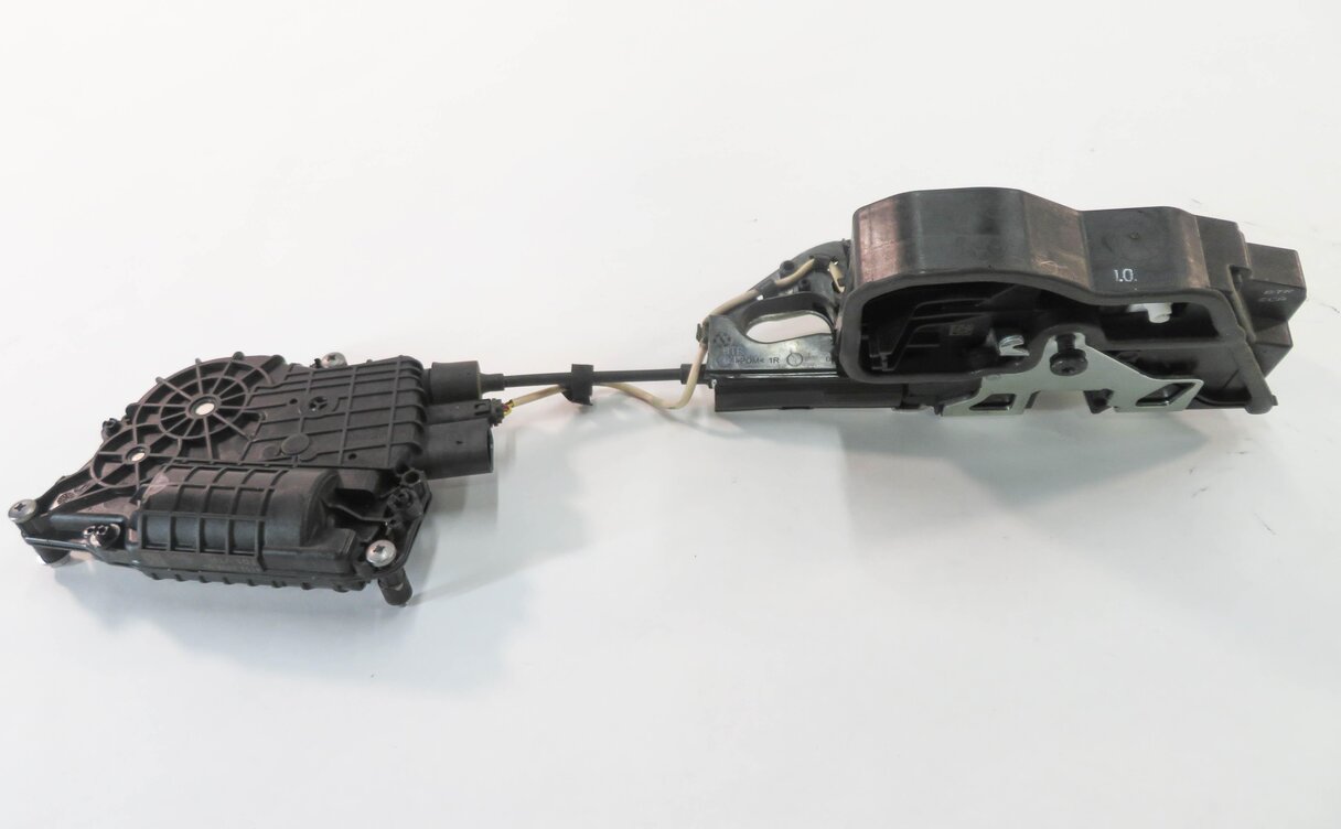 Thumbnail 4: 10-16 BMW 528i 535i 550i 750i 760i (F01 F10) RIGHT FRONT SOFT CLOSE DOOR LATCH