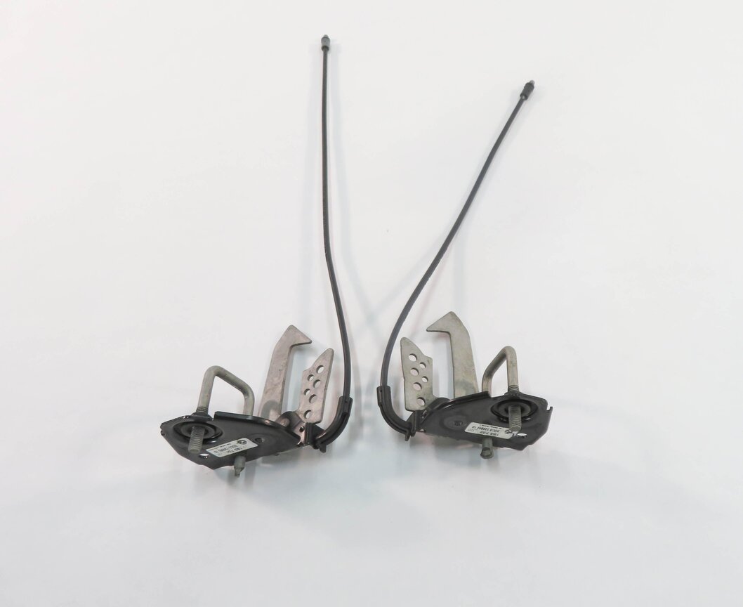 2009 BMW 750i (F01) FRONT LEFT & RIGHT HOOD SAFETY LOCK LATCH SET-2 w/ CABLES