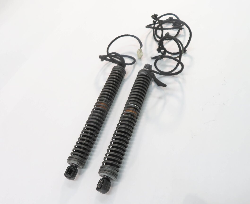 Thumbnail 2: 2009 BMW 750i (F01) REAR LEFT & RIGHT TRUNK SHOCK STRUT SET-2