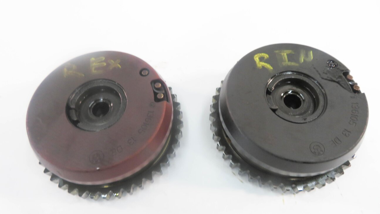 Thumbnail 5: 09 BMW 750i (F01) 4.4L N63 TURBO - RIGHT ENGINE INTAKE & EXHAUST TIMING GEAR SET