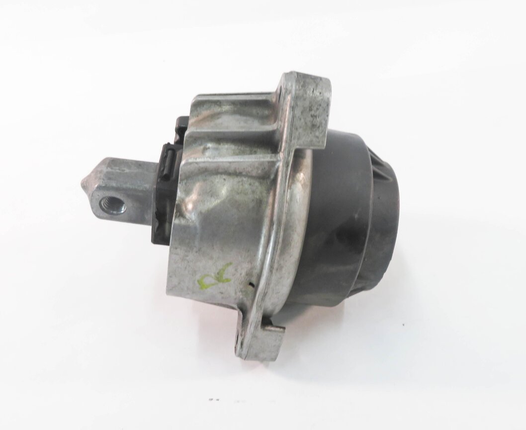 Thumbnail 2: 2009 BMW 750i (F01) 4.4L N63 TWIN TURBO RIGHT PASSENGER SIDE ENGINE MOTOR MOUNT