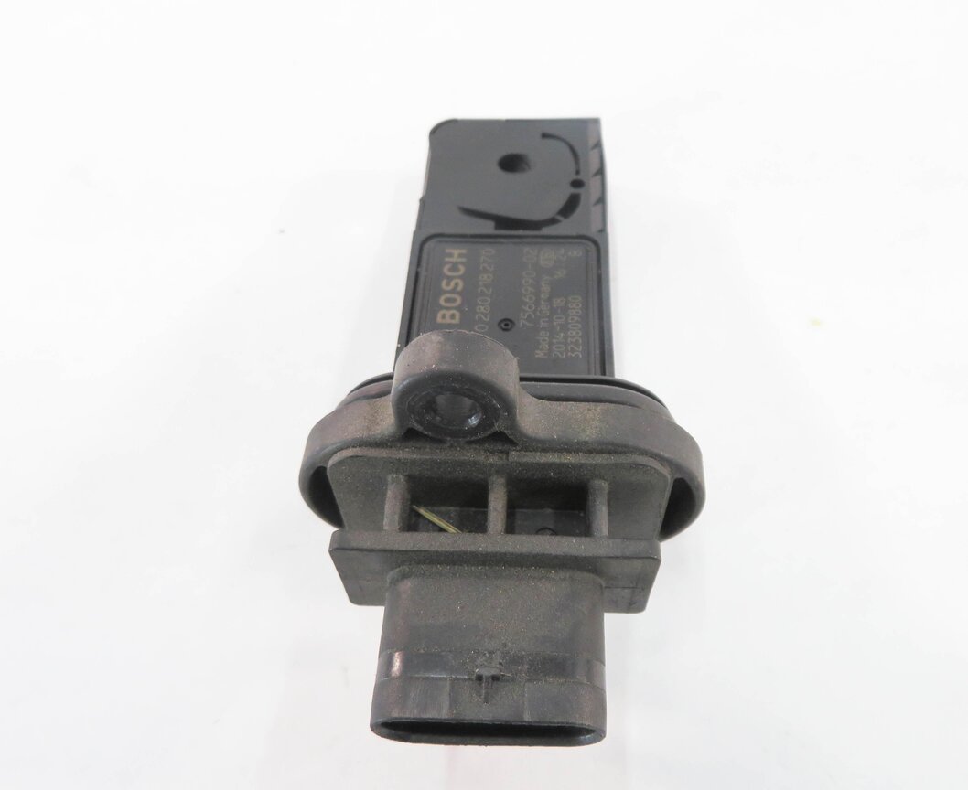 Thumbnail 6: 06-14 BMW 550i 750i 650i X5 X6 (E60 E70 E71 F01 F10) V8 MASS AIR FLOW SENSOR MAF