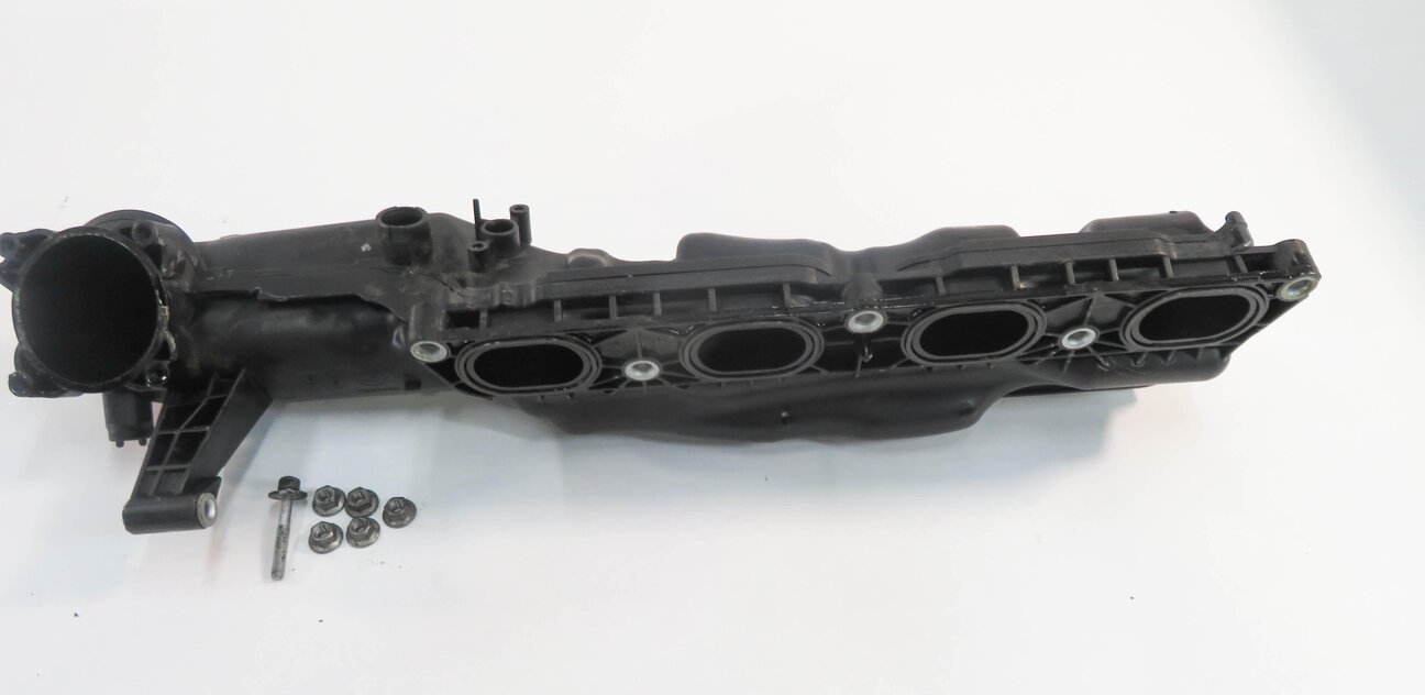 08-14 BMW 550i 650i 750i X5 X6 (F01 F10 E70 E71) 4.4L N63 RIGHT INTAKE MANIFOLD