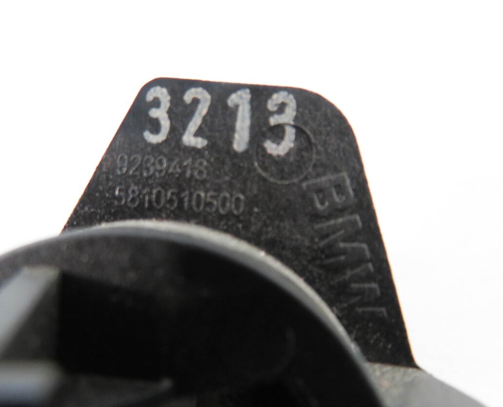 Thumbnail 6: 2014 BMW 740i (F01) IGNITION SWITCH IMMOBILIZER SIGNAL COIL RING