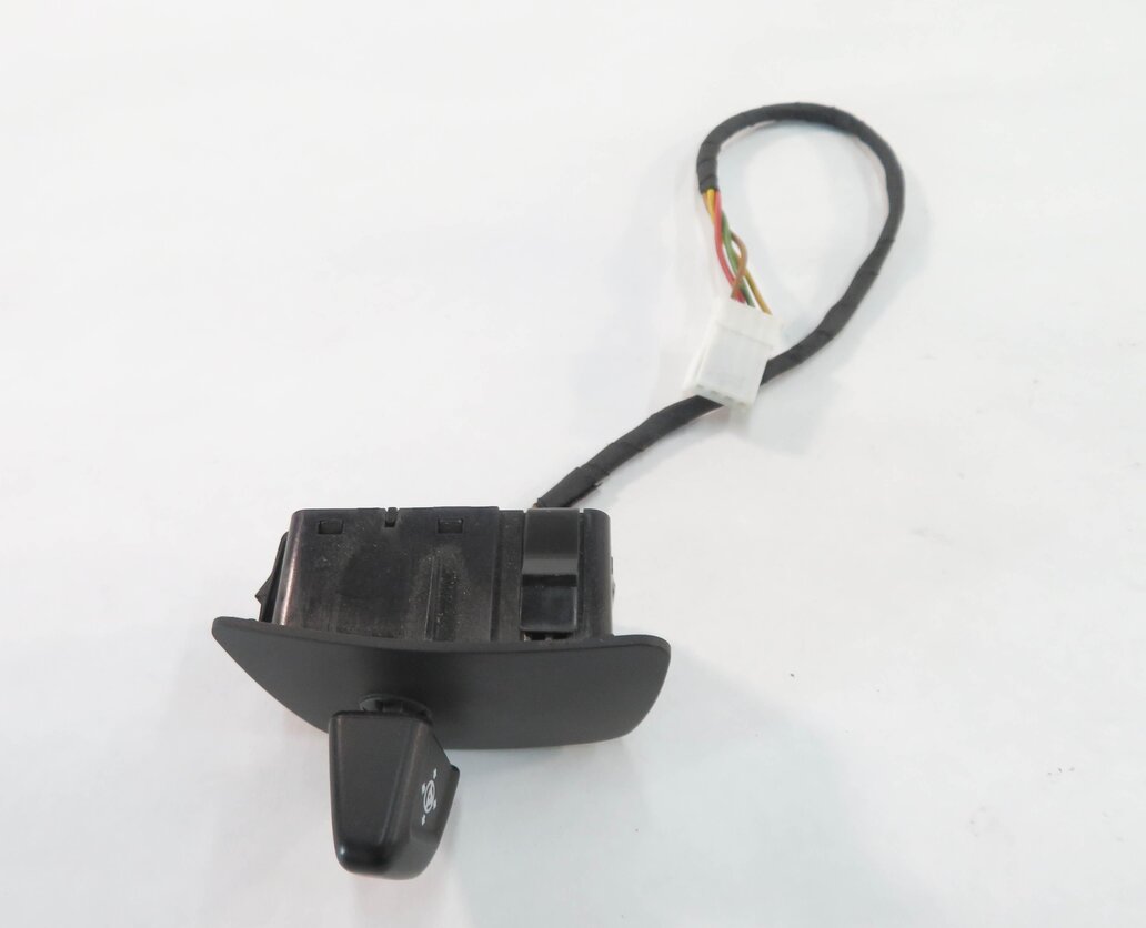Thumbnail 2: 2014 BMW 740i (F01) STEERING ADJUSTMENT SWITCH