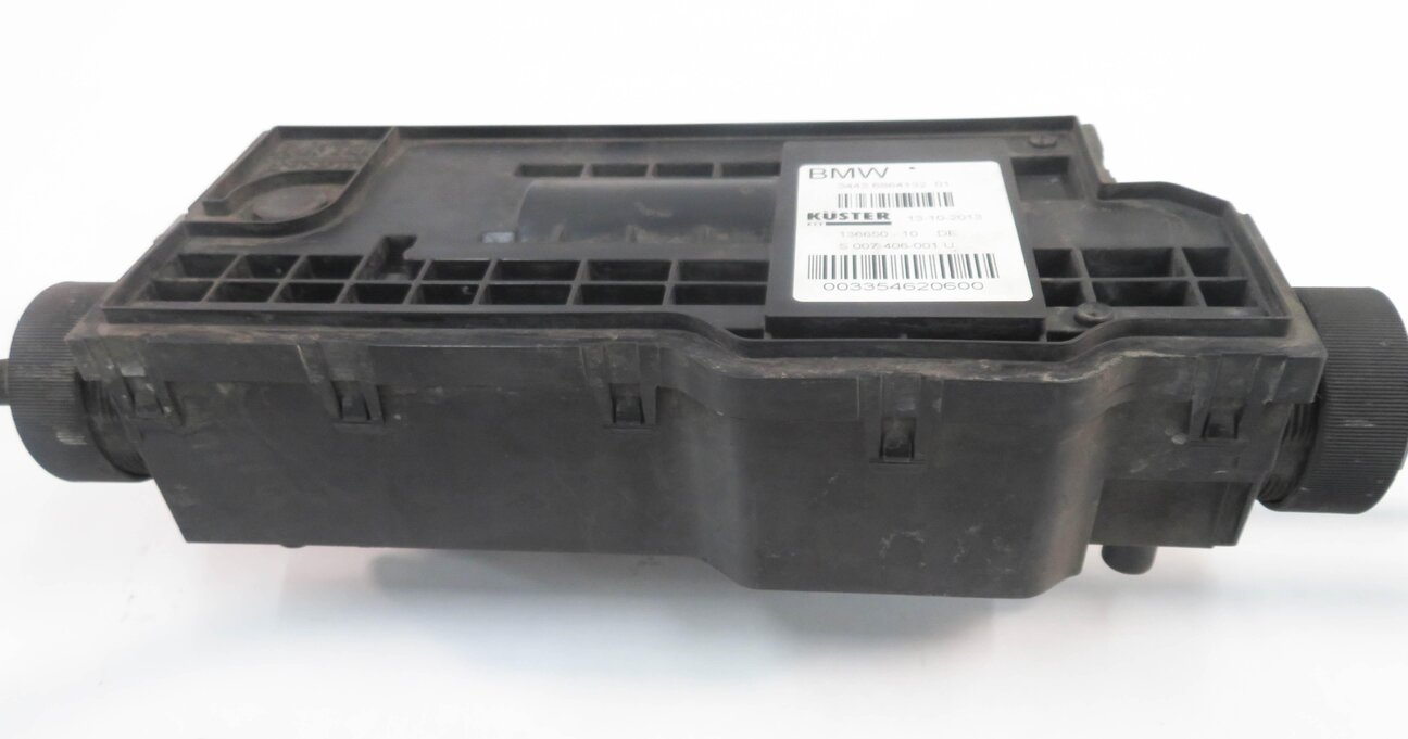 Thumbnail 6: 2014 BMW 740i (F01) EMERGENCY PARKING BRAKE ACTUATOR w/ CABLES