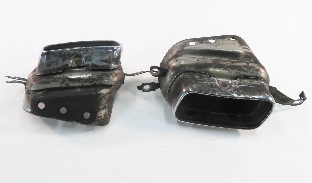 2014 BMW 740i (F01) EXHAUST TIP SET-2